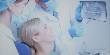 Имплантолог - врач и художник в стоматологии